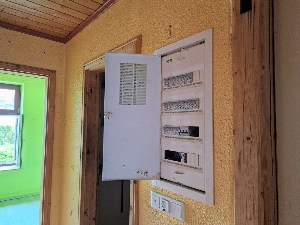 Immobilienangebot - Staßfurt - Alle - Stadthaus in Staßfurt – Handwerkerobjekt mit großem Potenzial