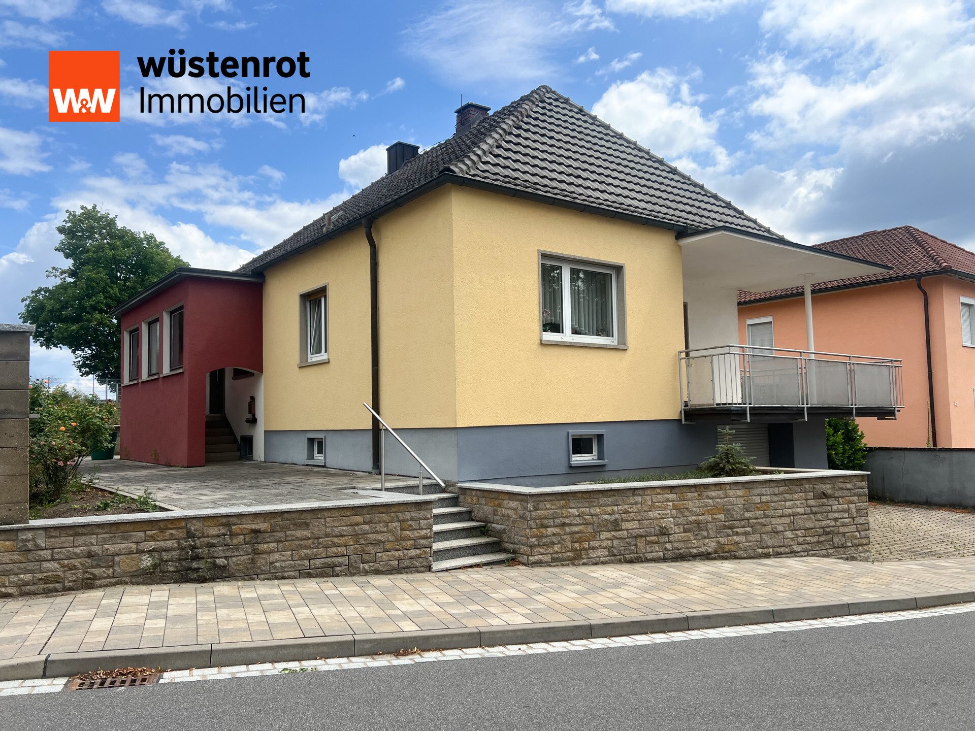 Immobilienangebot - Theres / Untertheres - Alle - Ihr neues Zuhause in Untertheres -  freistehendes Einfamilienhaus solide gebaut, liebevoll gepflegt