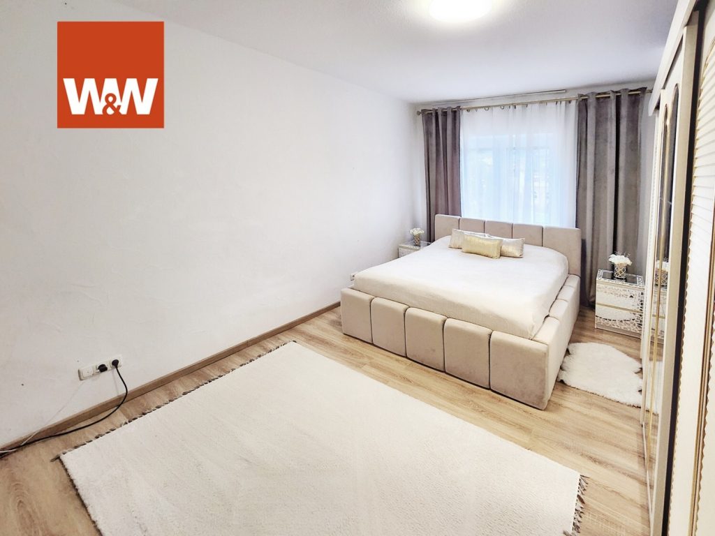 Immobilienangebot - Bad Orb - Alle - Waschen, legen, föhnen, WOHNEN! Bad Orbs Innenstadtmittelpunkt mit drei Einheiten und gut vermietet!