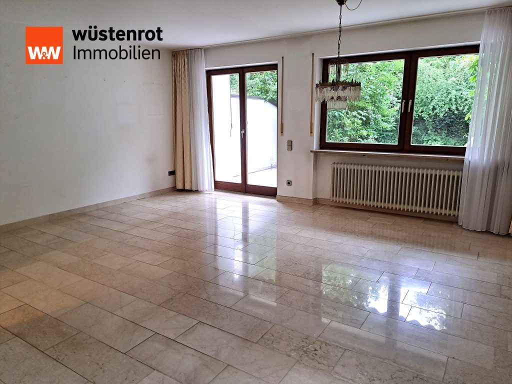 Immobilienangebot - Pfaffenhofen an der Ilm - Alle - Sehr gepflegtes Reiheneckhaus in ruhiger Lage mit Garage