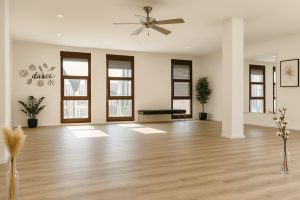 Immobilienangebot - Reutlingen - Alle - Ihr Business, unser Platz! 
Individuelle Gewerbemöglichkeiten auf ca. 153 qm warten auf Sie.