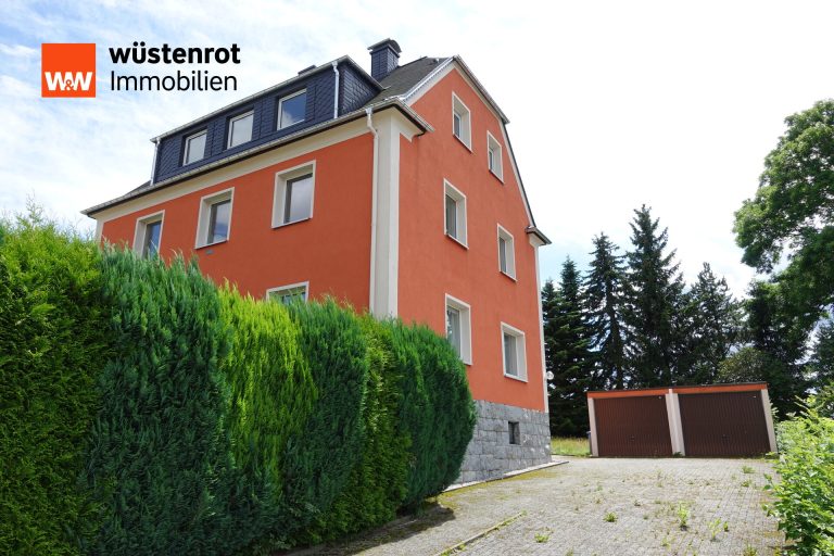 Immobilienangebot - Auerbach - Alle - Flexibel nutzbares Haus mit solider Bausubstanz und weiterem Potenzial