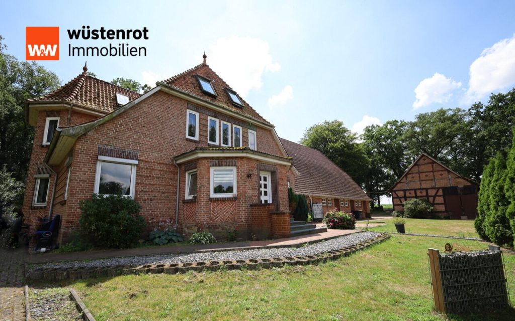Immobilienangebot - Sulingen / Groß Lessen - Alle - Resthof mit 2 WE, ehemaligen Stallungen, Nebengebäude und Wiese in Groß Lessen zu verkaufen