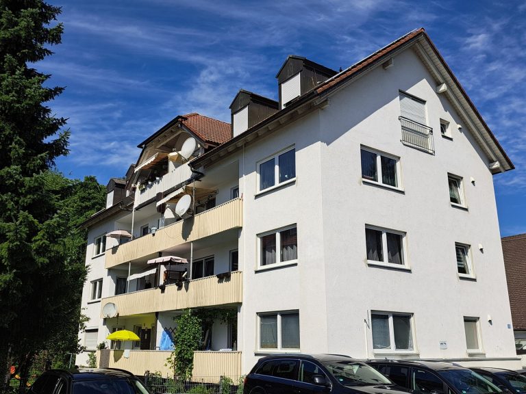 Immobilienangebot - Pfaffenhofen an der Ilm - Alle - Für Kapitalanleger! 8-Parteien-Haus in Pfaffenhofen zu verkaufen
