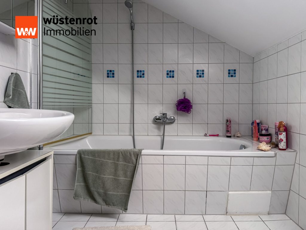 Immobilienangebot - Ingolstadt - Alle - Attraktive 3-Zimmer-Eigentumswohnung in ruhiger Lage von Ingolstadt