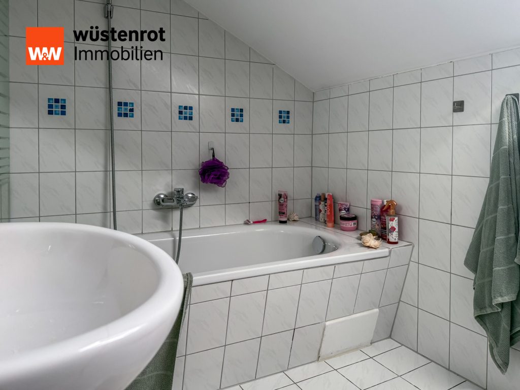 Immobilienangebot - Ingolstadt - Alle - Attraktive 3-Zimmer-Eigentumswohnung in ruhiger Lage von Ingolstadt