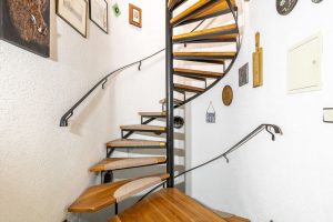 Immobilienangebot - Hermeskeil / Abtei - Alle - Ein Rückzugsort inmitten der Natur – Außergewöhnliches Wochenendhaus für Jäger oder Individualisten