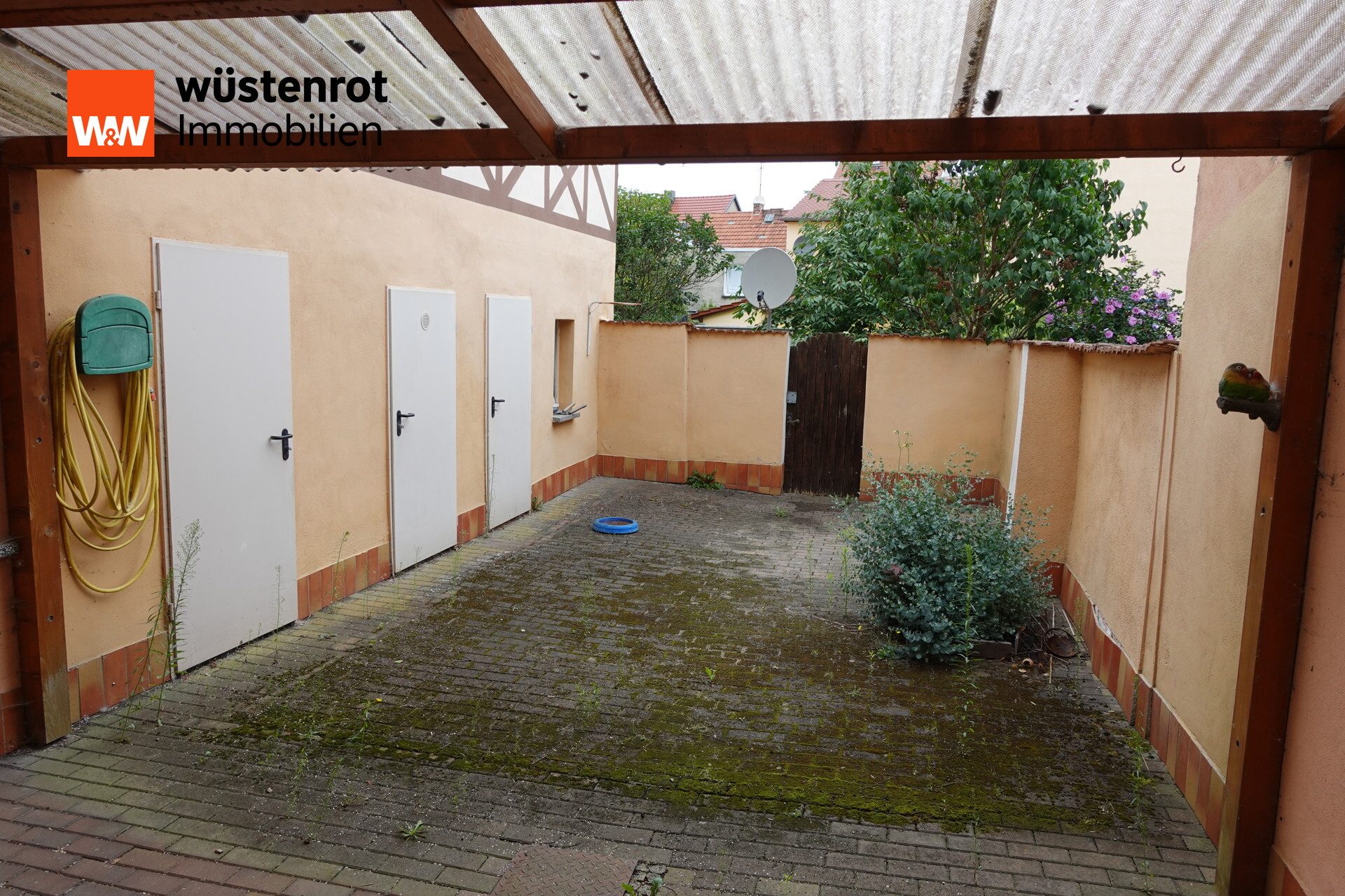 Immobilienangebot - Wittichenau - Alle - Charmantes Reihenmittelhaus mit Potenzial und gemütlichem Innenhof