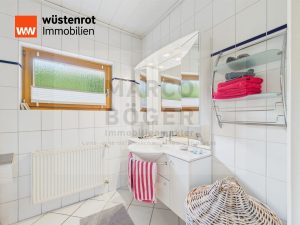 Immobilienangebot - Oldenburg / Ofenerdiek - Alle - Platz für die Familie: 6 ZKB in zentr. Lage von Ofenerdiek, mit Garten & ansprechender Erscheinung.