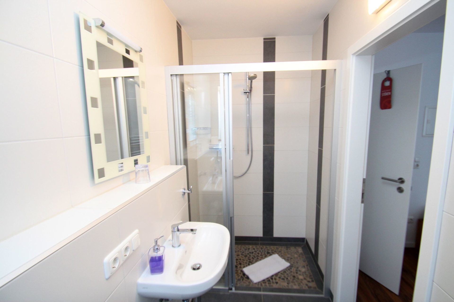 Immobilienangebot - Kall - Alle - Außergewöhnliche Immobilie mit Möglichkeit zu Spitzen-Mieteinnahmen.