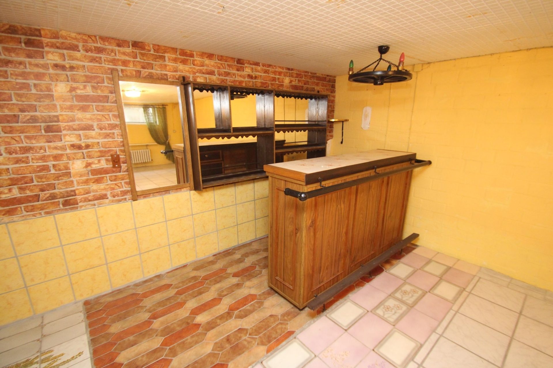Immobilienangebot - Bielefeld - Alle - VERKAUFT: Mit 3D: Endlich Zuhause! Großzügige Familienidylle - riesen Gartenparadies mit zahlreichen Obstbäumen.