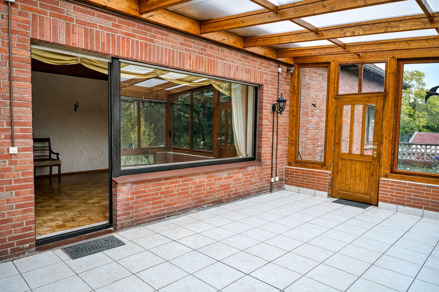 Immobilienangebot - Bielefeld - Alle - VERKAUFT: Mit 3D: Endlich Zuhause! Großzügige Familienidylle - riesen Gartenparadies mit zahlreichen Obstbäumen.