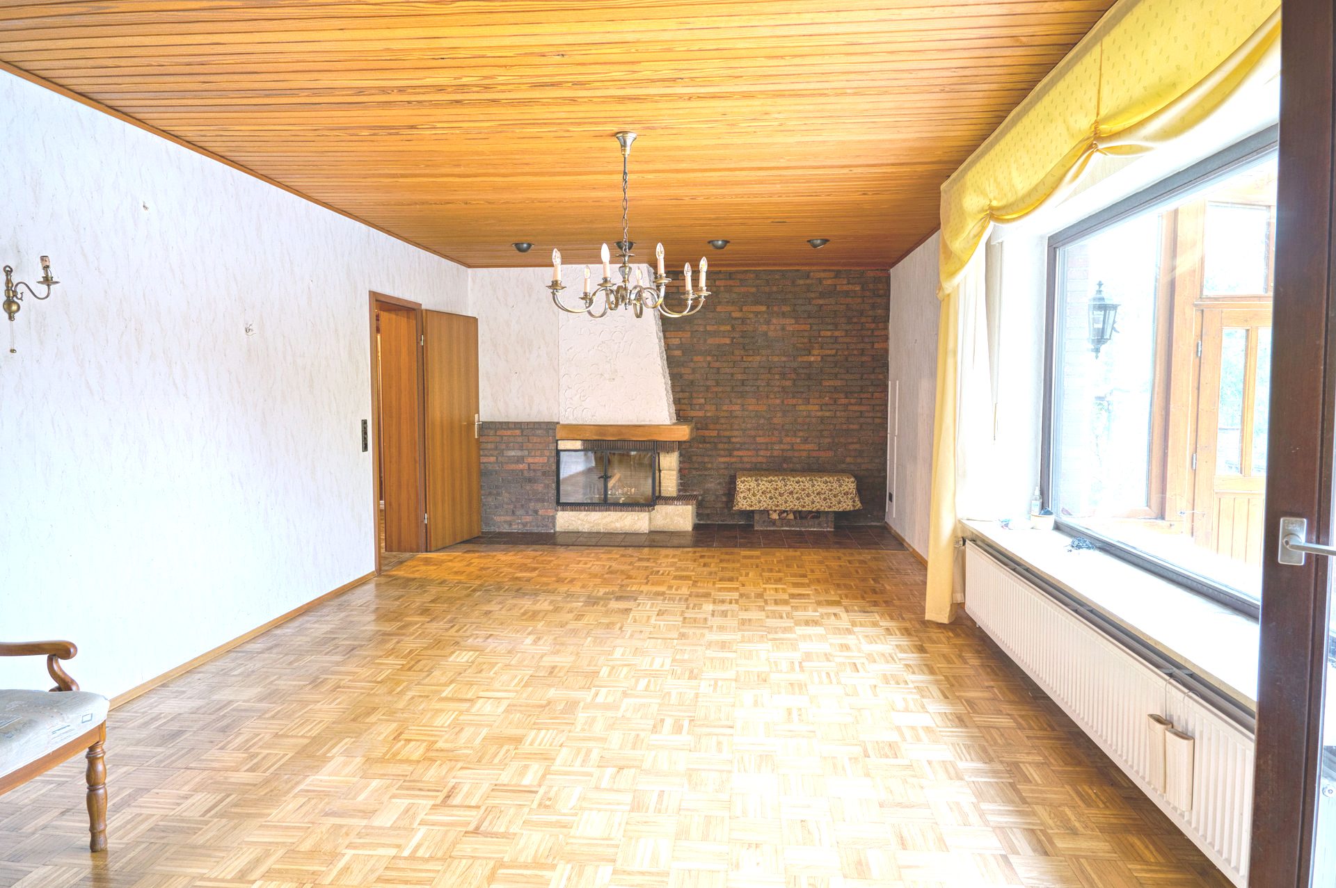 Immobilienangebot - Bielefeld - Alle - VERKAUFT: Mit 3D: Endlich Zuhause! Großzügige Familienidylle - riesen Gartenparadies mit zahlreichen Obstbäumen.