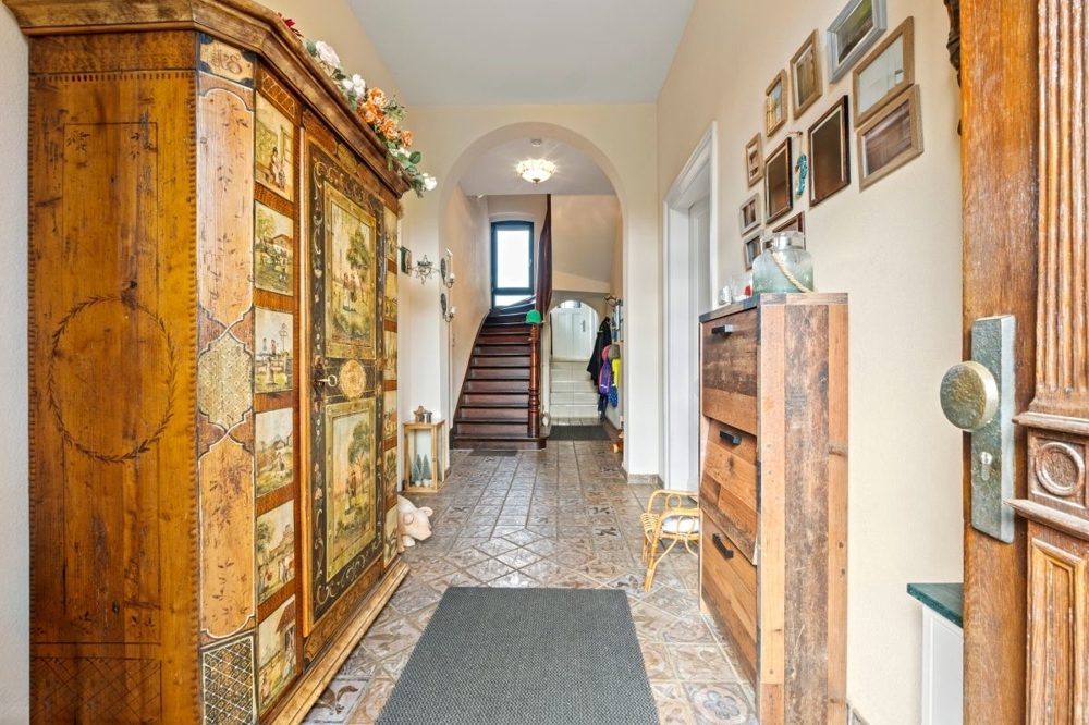 Immobilienangebot - Königswinter - Alle - Nachhaltiges Anwesen mit top Energiewerten, Reitanlage und Platz für mehrere Generationen!