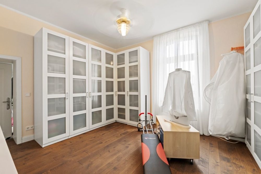 Immobilienangebot - Königswinter - Alle - Nachhaltiges Anwesen mit top Energiewerten, Reitanlage und Platz für mehrere Generationen!