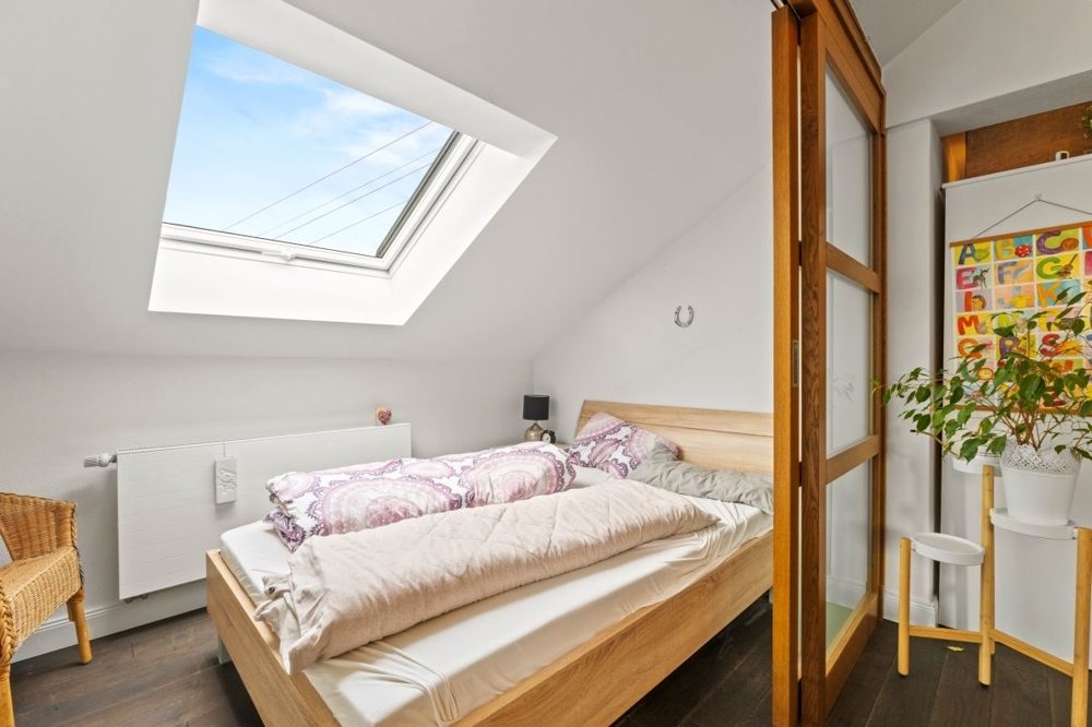 Immobilienangebot - Königswinter - Alle - Nachhaltiges Anwesen mit top Energiewerten, Reitanlage und Platz für mehrere Generationen!