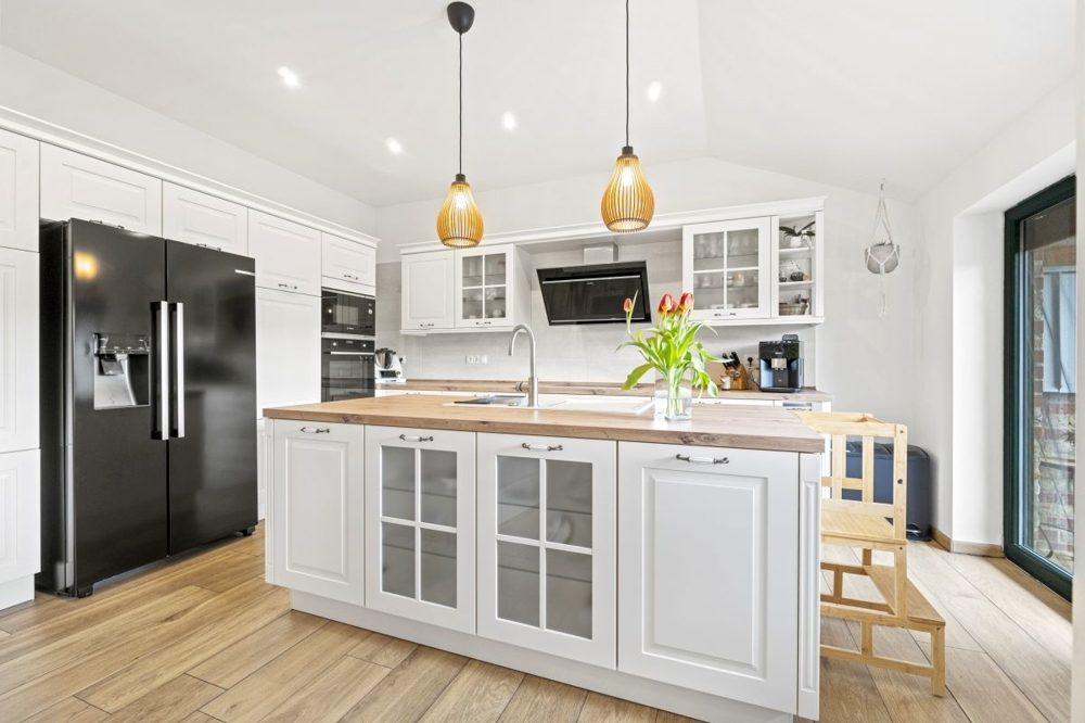 Immobilienangebot - Königswinter - Alle - Nachhaltiges Anwesen mit top Energiewerten, Reitanlage und Platz für mehrere Generationen!
