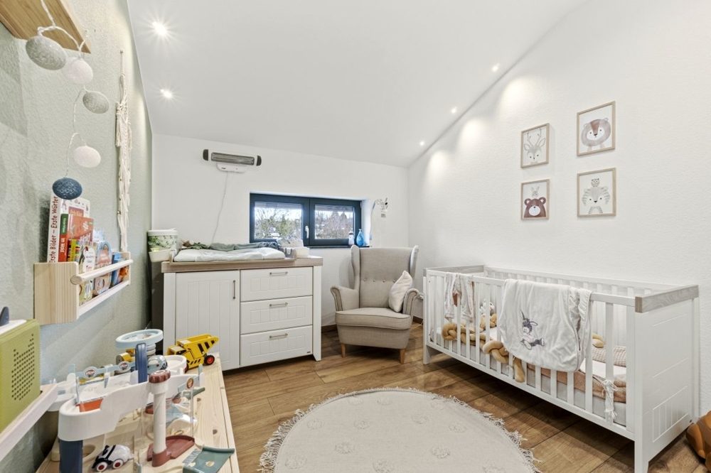 Immobilienangebot - Königswinter - Alle - Nachhaltiges Anwesen mit top Energiewerten, Reitanlage und Platz für mehrere Generationen!
