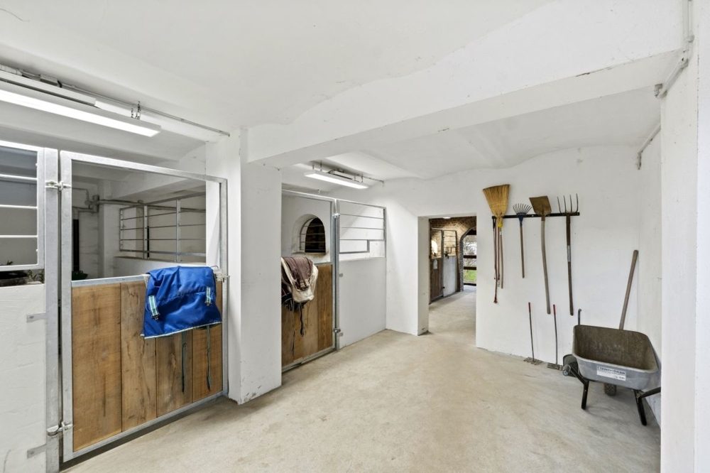 Immobilienangebot - Königswinter - Alle - Nachhaltiges Anwesen mit top Energiewerten, Reitanlage und Platz für mehrere Generationen!