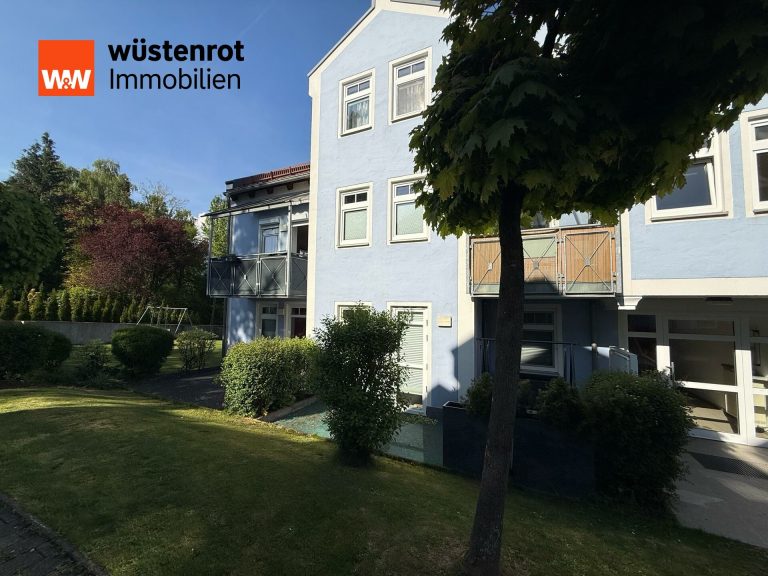 Immobilienangebot - Deggendorf - Alle - Wohnen auf 2 Etagen! Helle & charmante 2-Zimmer-Maisonette-Wohnung mit Balkon & TG-Stellplatz.