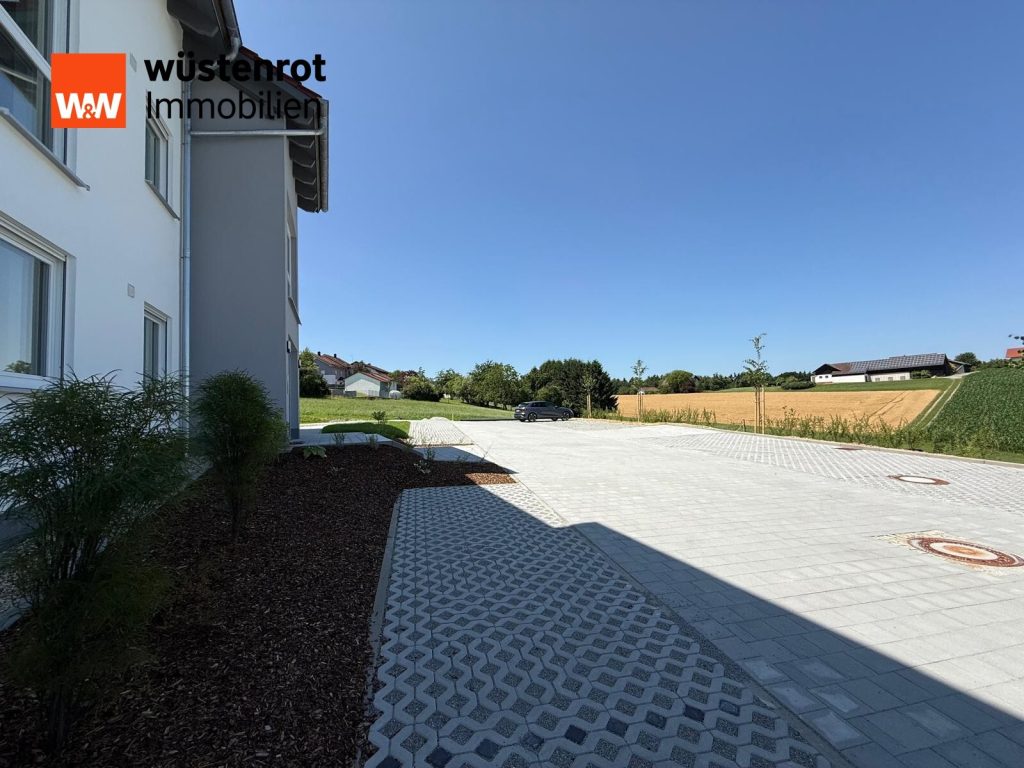 Immobilienangebot - Vilshofen - Alle - MODERN, EFFIZIENT UND KOMFORTABEL:  Traumhafte 3-Zimmerwohnung  in VILSHOFEN/ HÖRDT.