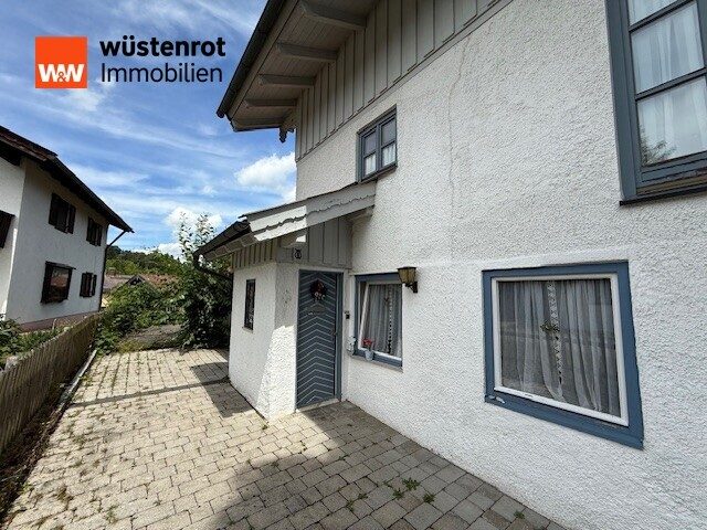 Immobilienangebot - Miesbach - Alle - Rarität mitten in Miesbach! Sehenswertes Stadthaus mit 2 Wohnungen!