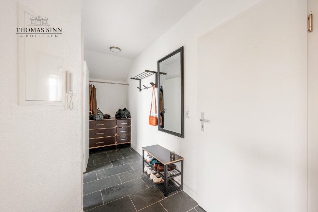 Immobilienangebot - Neckarwestheim - Alle - GROßES HAUS - HELL - MODERN - TOP-AUSSTATTUNG FÜR GRÖßERE FAMILIE ODER ALS GENERATIONENHAUS