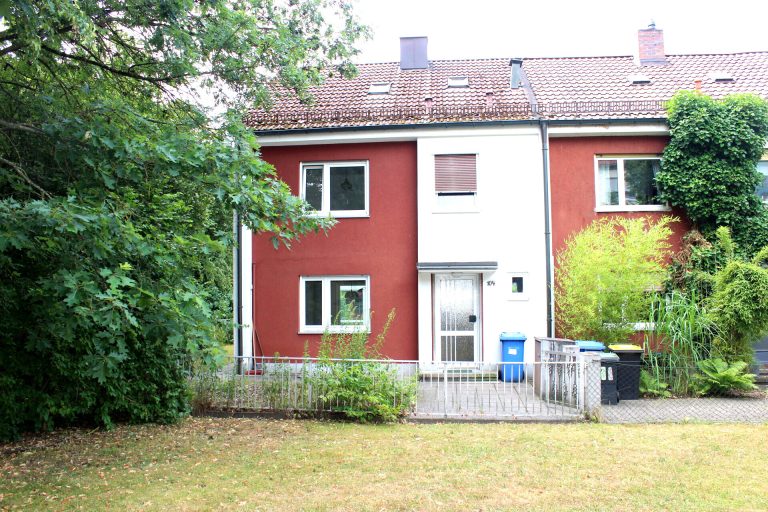 Immobilienangebot - Nürnberg - Alle - Reiheneckhaus in Nürnberg-Ziegelstein
Gemütlichkeit fürs Lebensglück