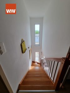 Immobilienangebot - Seinsheim / Wässerndorf - Alle - Modernes Einfamilienhaus mit Einliegerwohnung, Doppelgarage und großem Garten