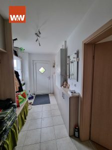 Immobilienangebot - Seinsheim / Wässerndorf - Alle - Modernes Einfamilienhaus mit Einliegerwohnung, Doppelgarage und großem Garten