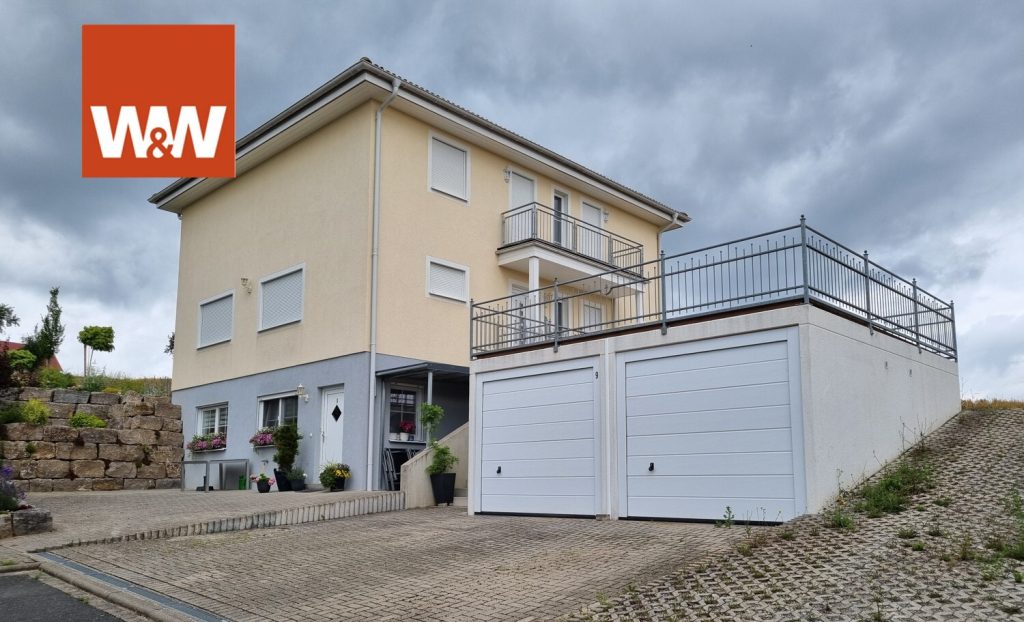 Immobilienangebot - Seinsheim / Wässerndorf - Alle - Modernes Einfamilienhaus mit Einliegerwohnung, Doppelgarage und großem Garten
