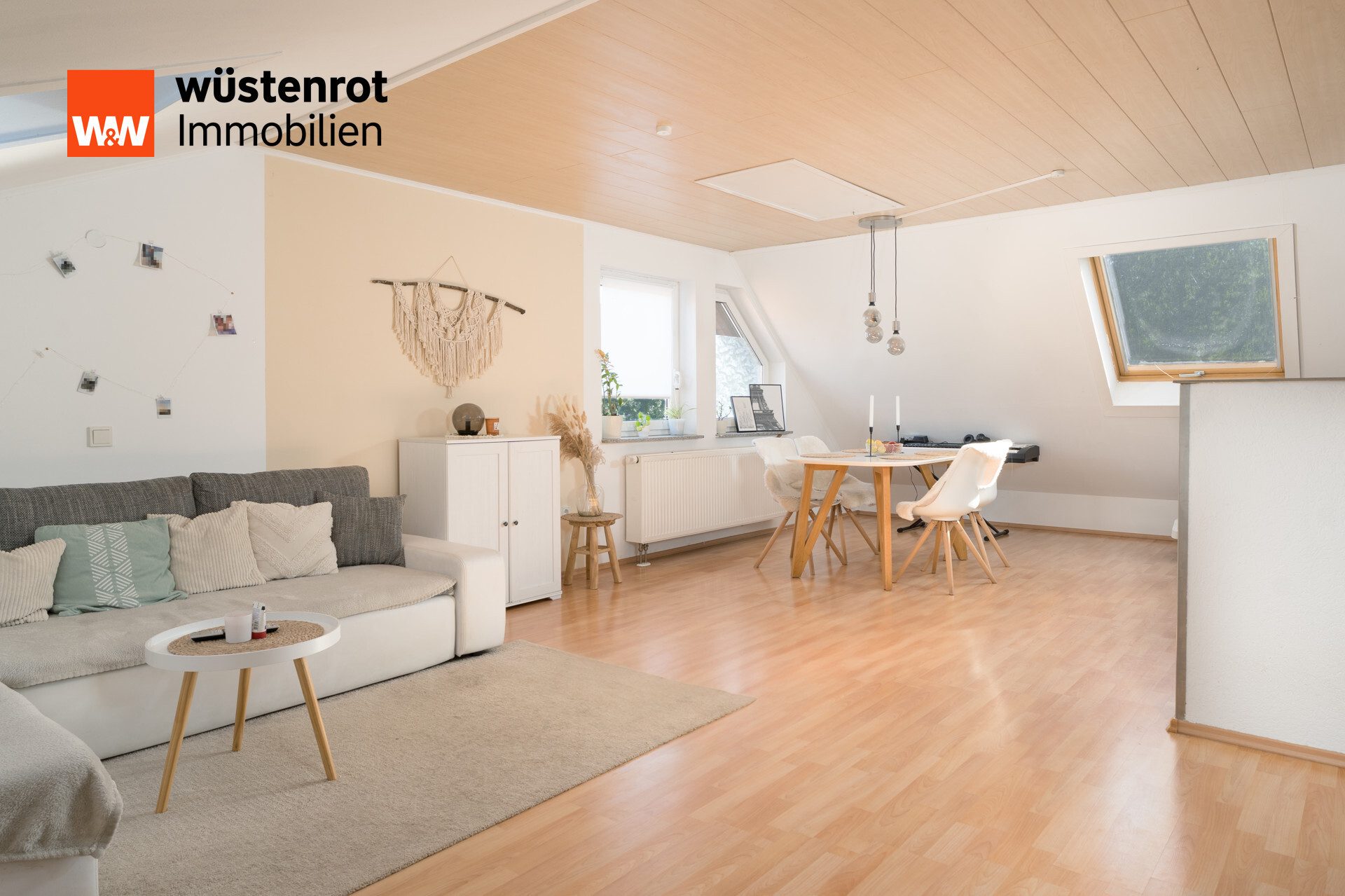 Immobilienangebot - Lautertal / Beedenkirchen - Alle - Familienfreundlich wohnen: Großes Haus mit Garage, Hof & Einliegerwohnung PROVISIONSFREI FÜR KÄUFER
