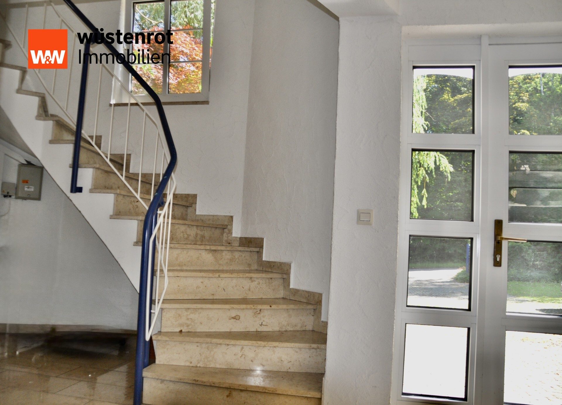 Immobilienangebot - Aalen - Alle - *  Aalen Citynah - 3 Zimmer-Einheit  *
Wohnen oder Gewerbe