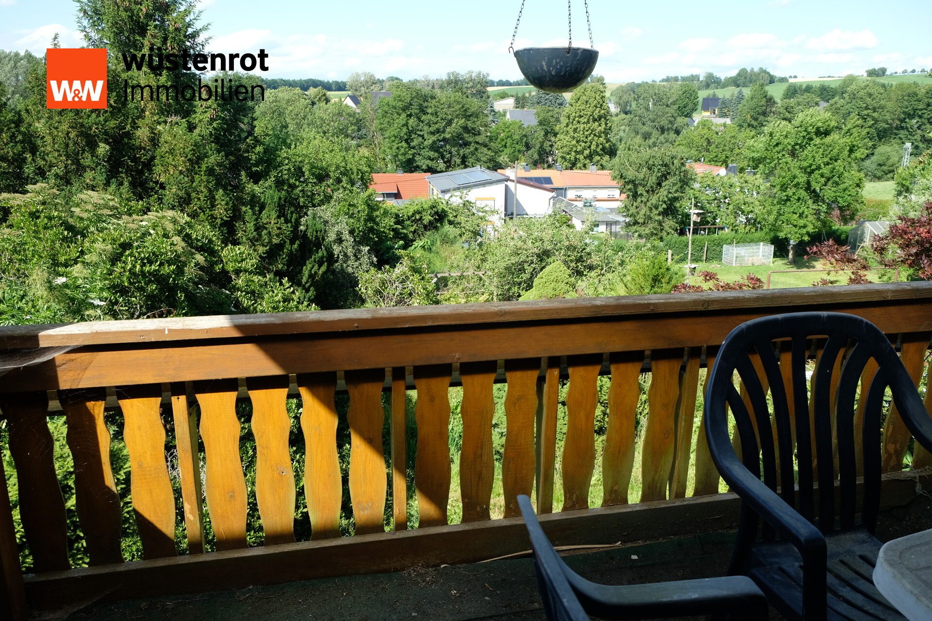 Immobilienangebot - Oederan - Alle - Schöne Doppelhaushälfte in Feldrandlage mit weitem Blick und großem Potenzial
