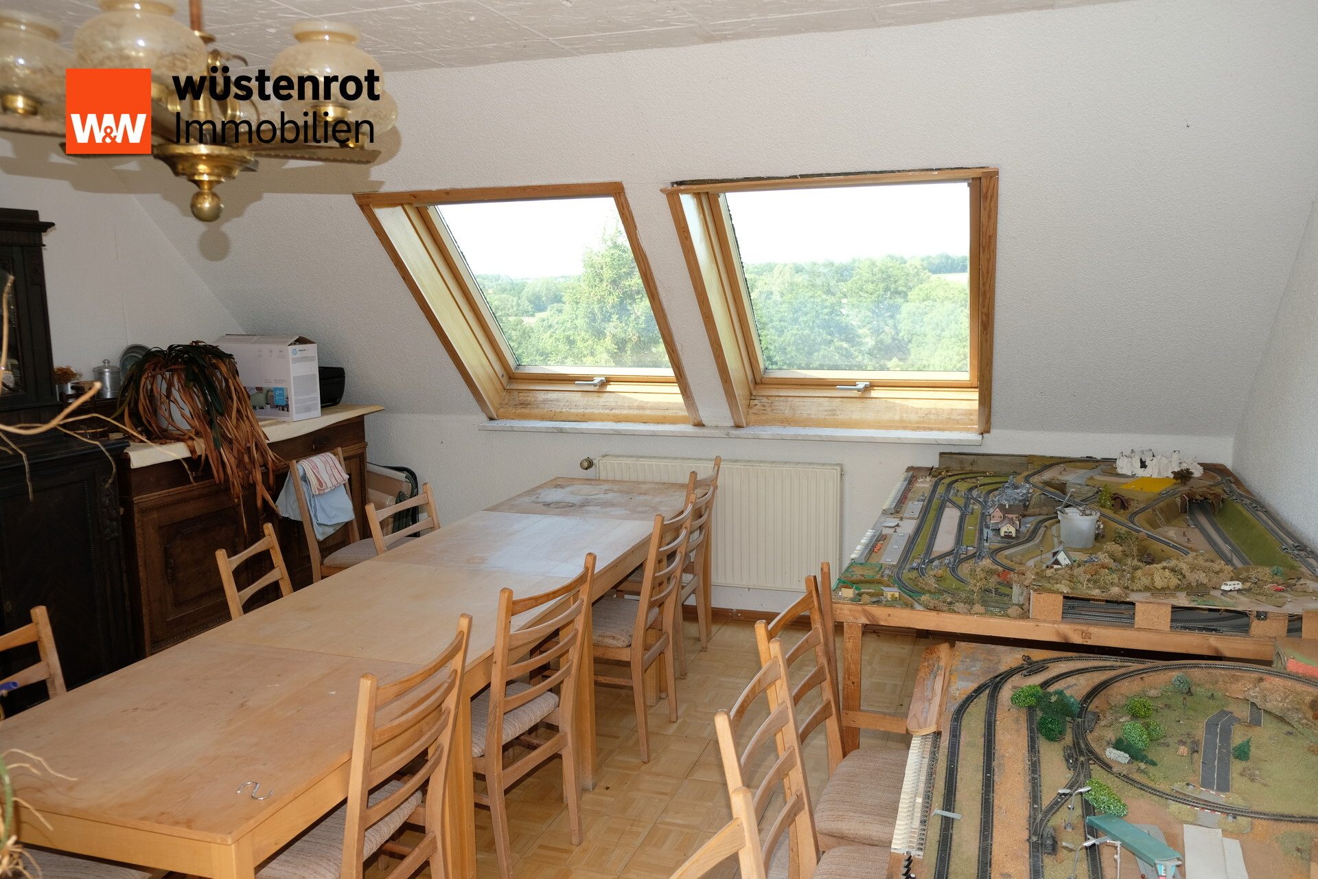 Immobilienangebot - Oederan - Alle - Schöne Doppelhaushälfte in Feldrandlage mit weitem Blick und großem Potenzial