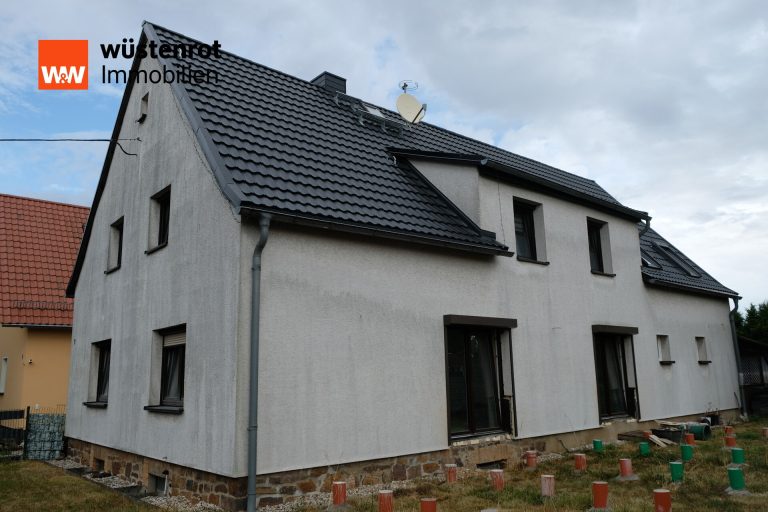Immobilienangebot - Grimma / Pomßen - Alle - Großzügiges, kernsaniertes Ein-/Zweifamilienhaus mit 235 m² Wohnfläche und Top-Ausstattung