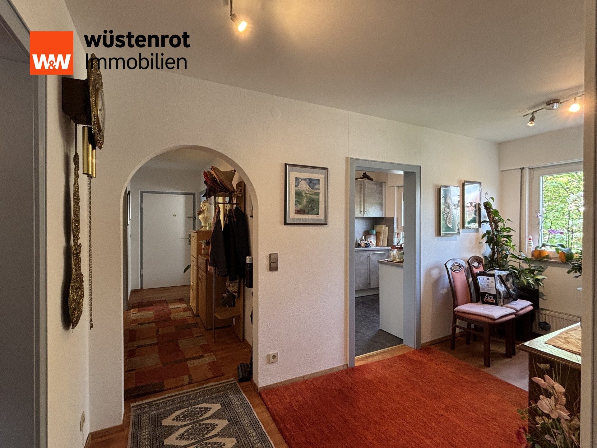 Immobilienangebot - Esslingen am Neckar - Alle - Familienfreundliches Wohnen: 4,5- Zimmer- Wohnung in Toplage Esslingen