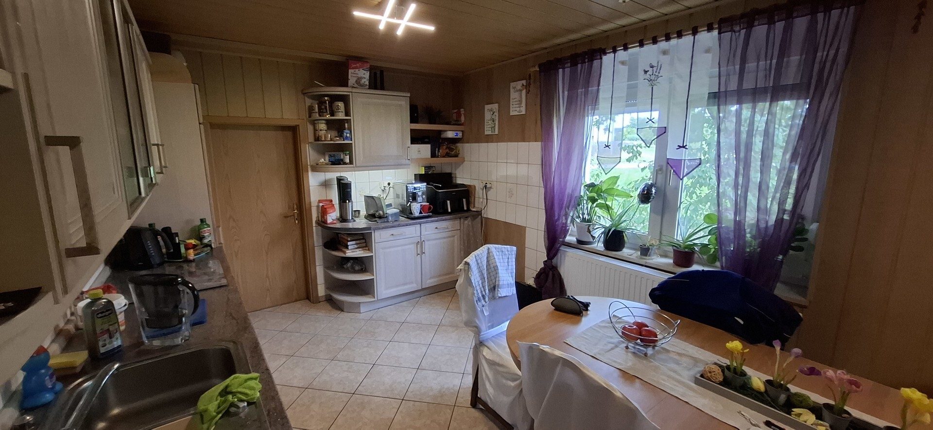 Immobilienangebot - Lieske - Alle - Solider Dreiseitenhof mit viel Land und Forst in Lieske