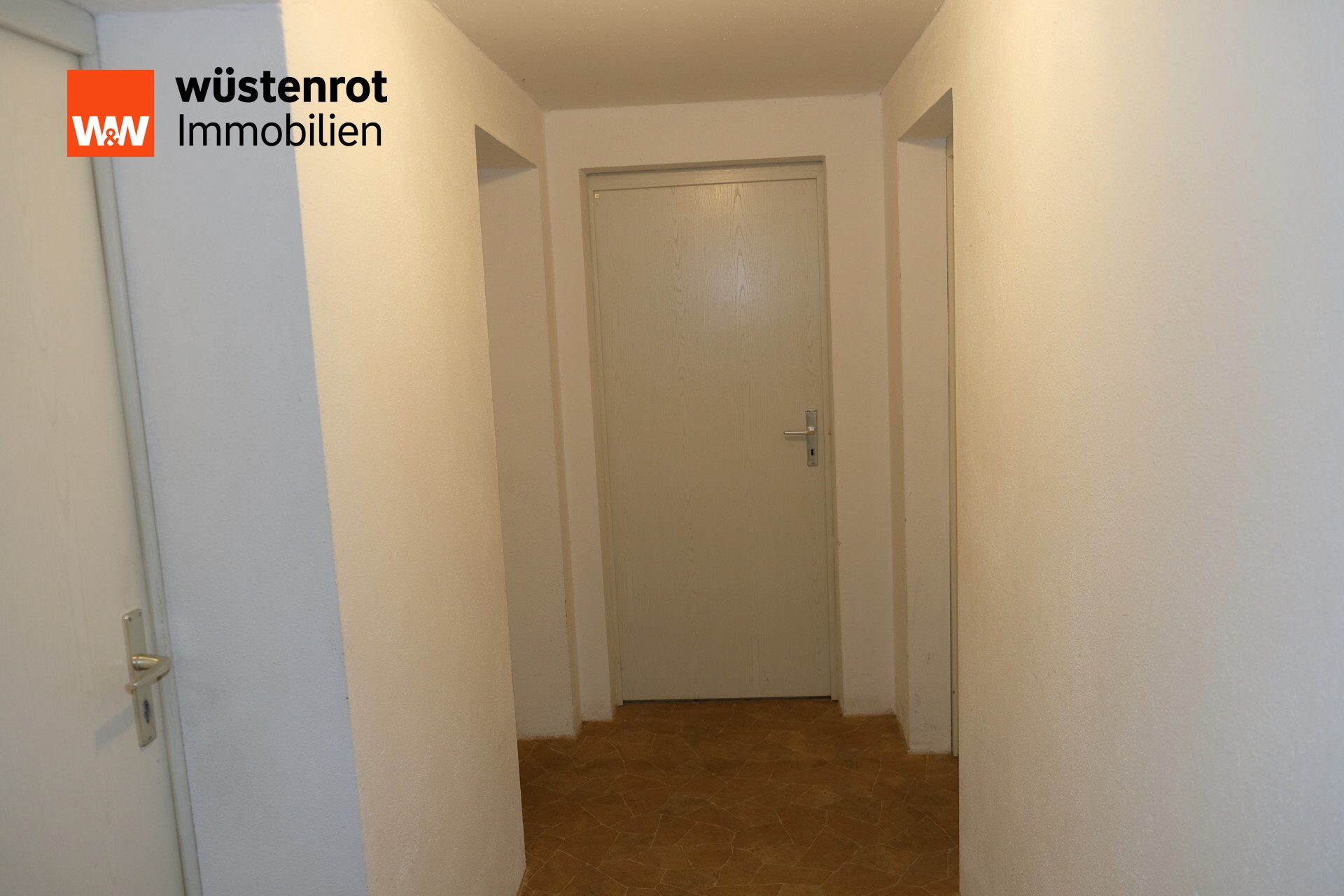 Immobilienangebot - Roßwein - Alle - Wunderschöne 3-Raum-ETW im Neubau mit Balkon & Blick bis Etzdorf