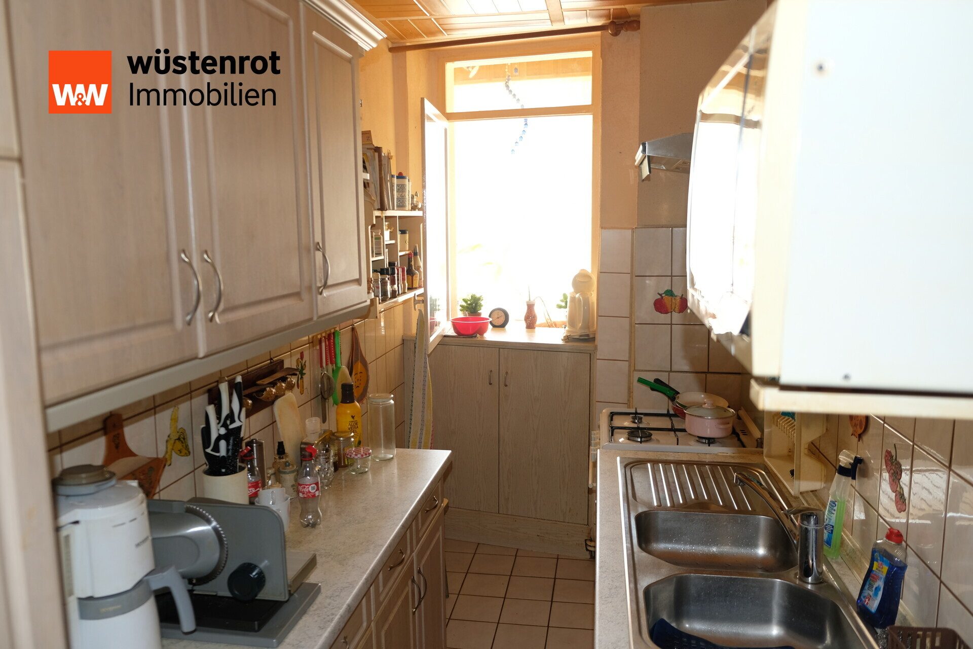 Immobilienangebot - Roßwein - Alle - Mehrfamilienhaus mit 3 Wohneinheiten auf 350 m² Grundstück in ruhiger Lage von Roßwein