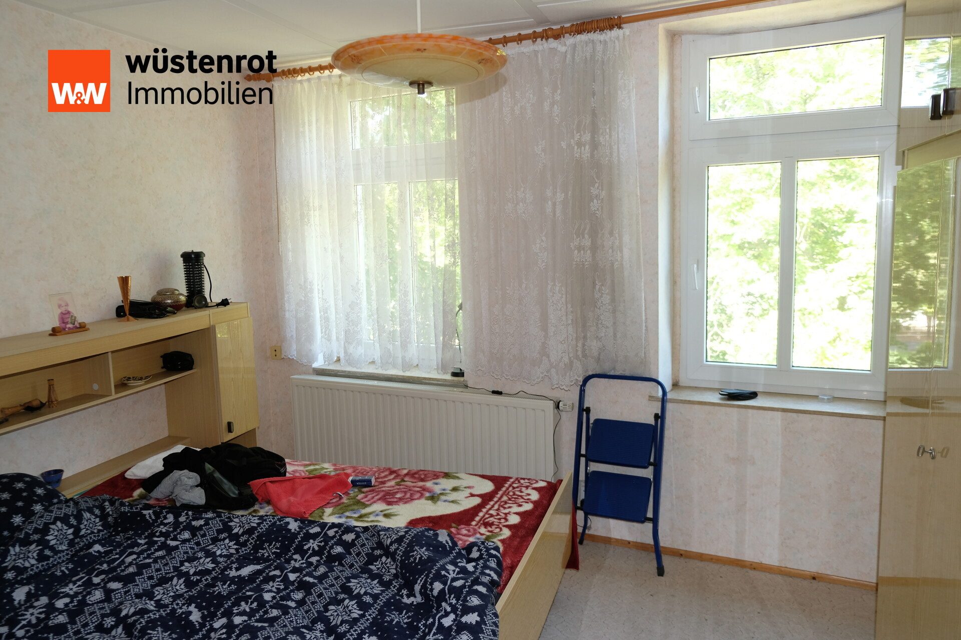 Immobilienangebot - Roßwein - Alle - Mehrfamilienhaus mit 3 Wohneinheiten auf 350 m² Grundstück in ruhiger Lage von Roßwein