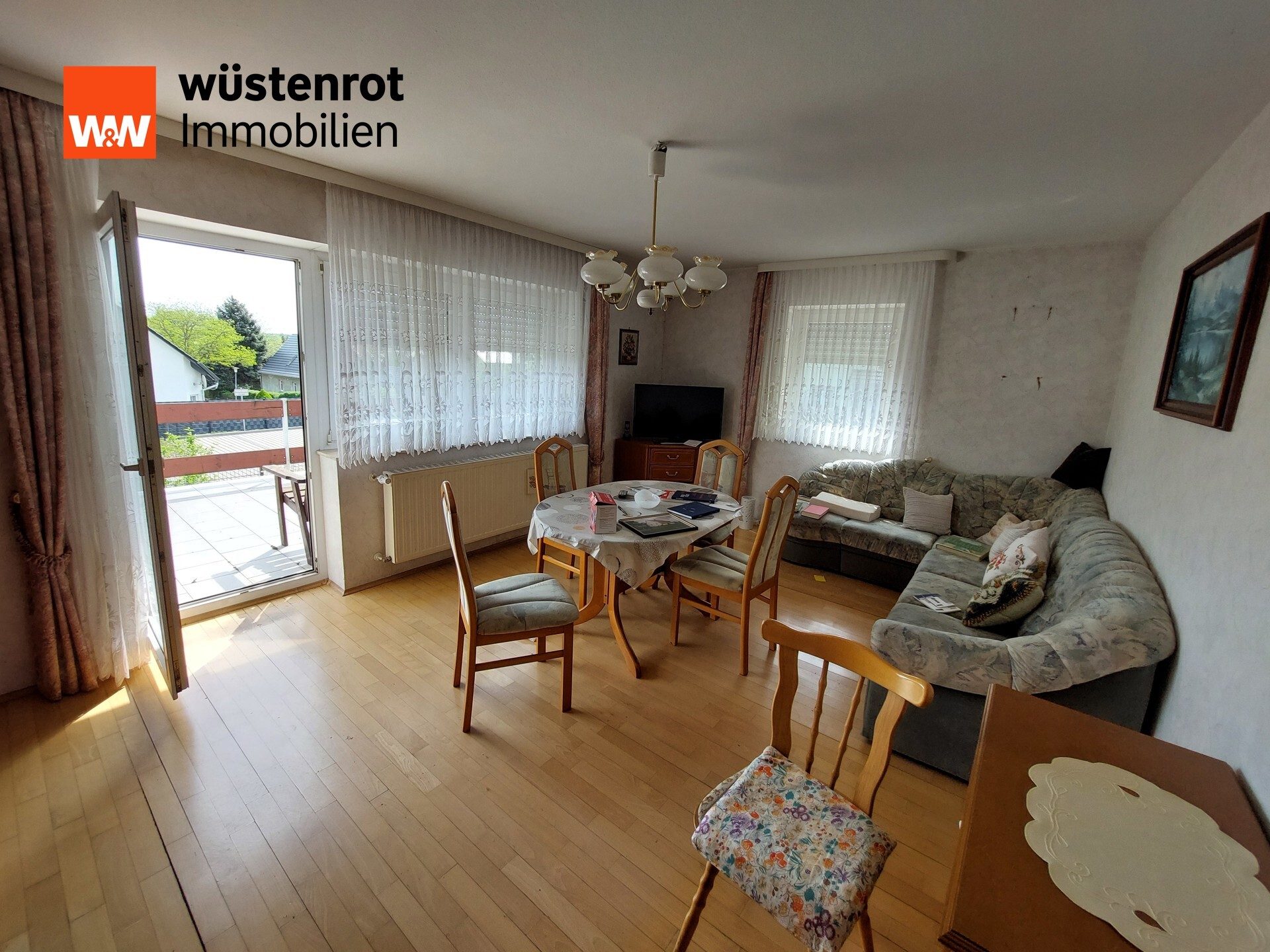 Immobilienangebot - Hoyerswerda / Schwarzkollm - Alle - Freistehendes Einfamilienhaus in beliebter Wohnlage