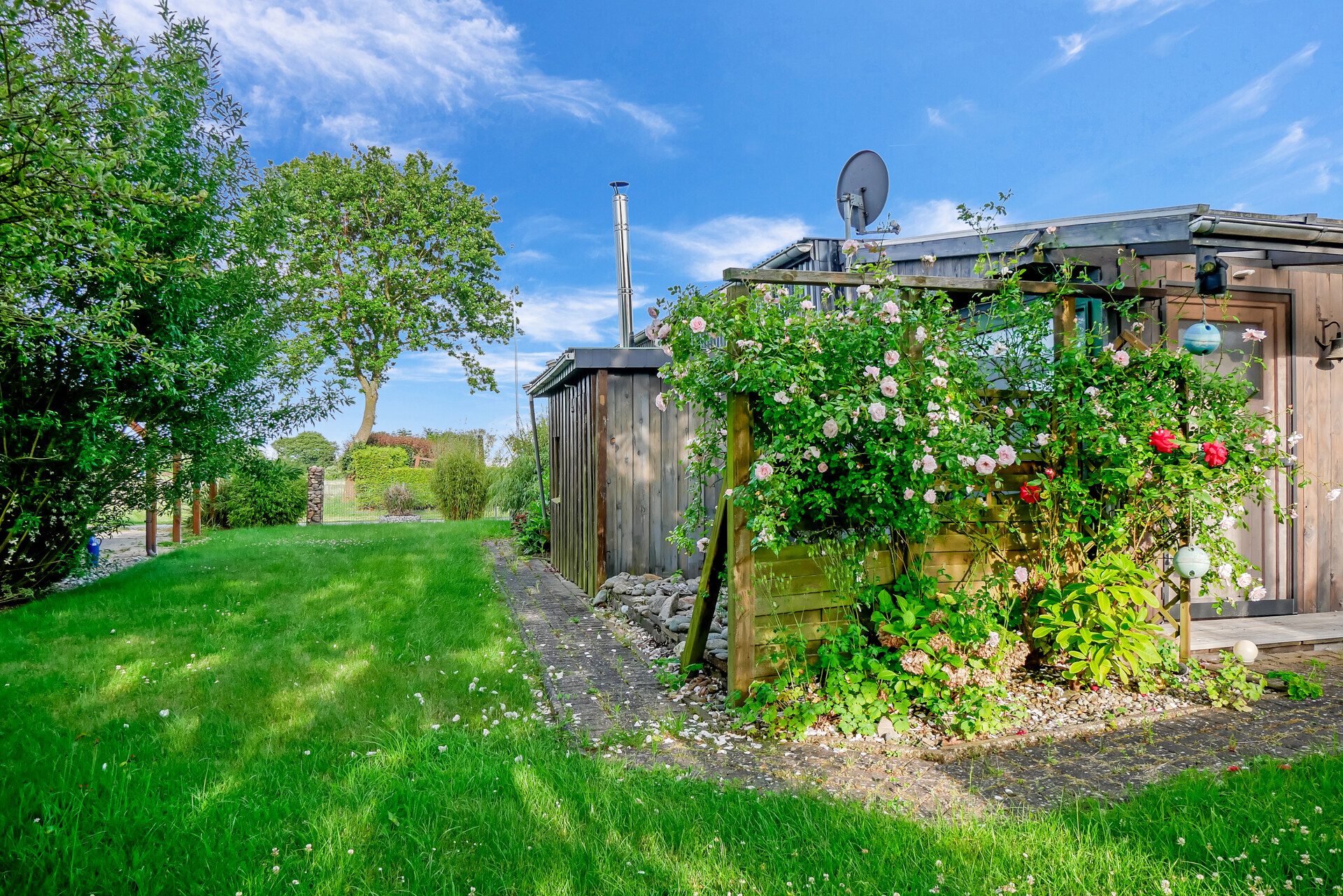 Immobilienangebot - Behrensdorf - Alle - Eine besondere Gelegenheit - Gemütliches Ferienhaus fußläufig von der Ostsee entfernt