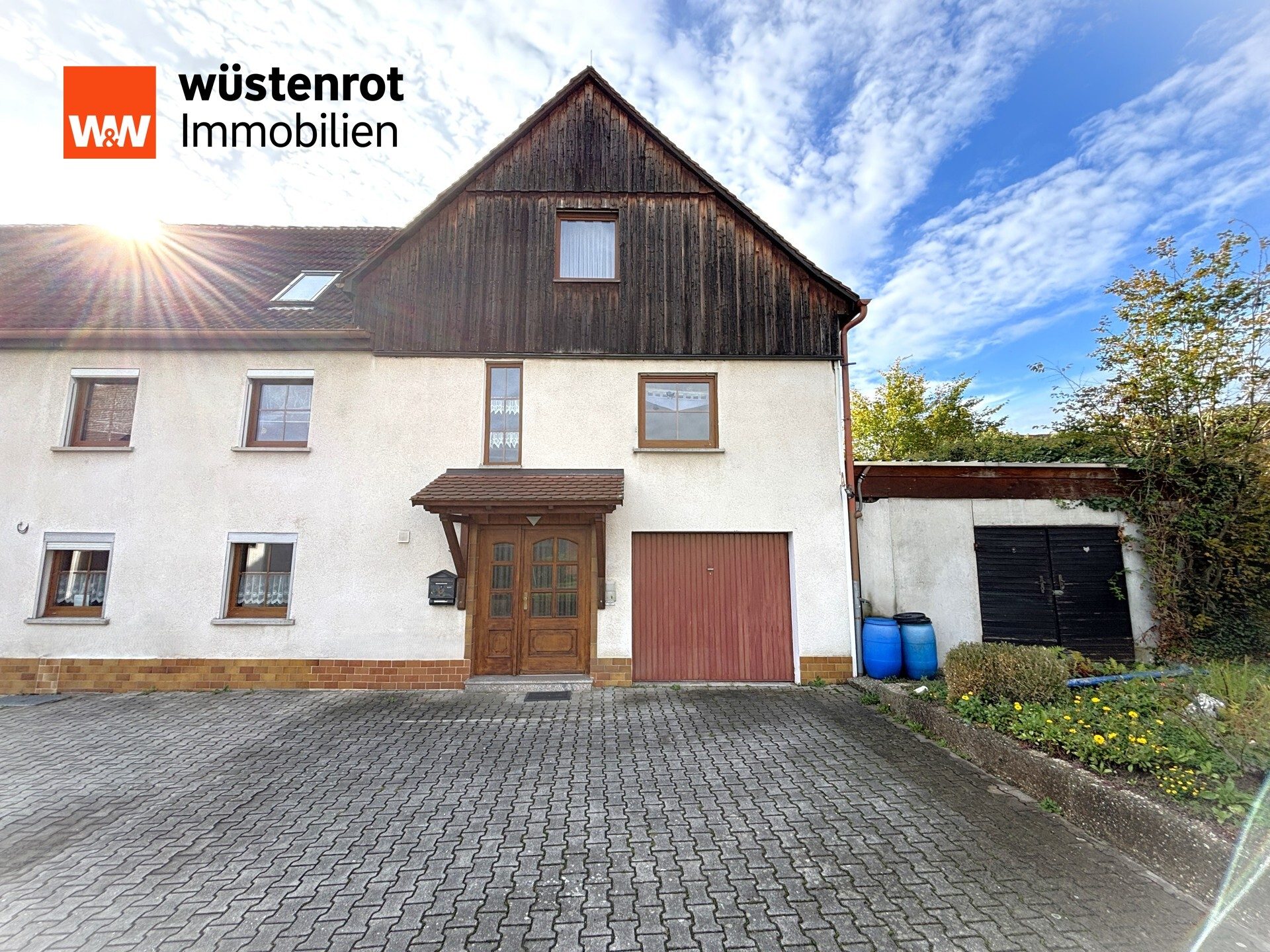 Immobilienangebot - Reichenschwand - Alle - "Viel Platz für alle"  Zweifamilienhaus mit 8,5 Zimmern und knapp 248 m², im Herzen Reichenschwands