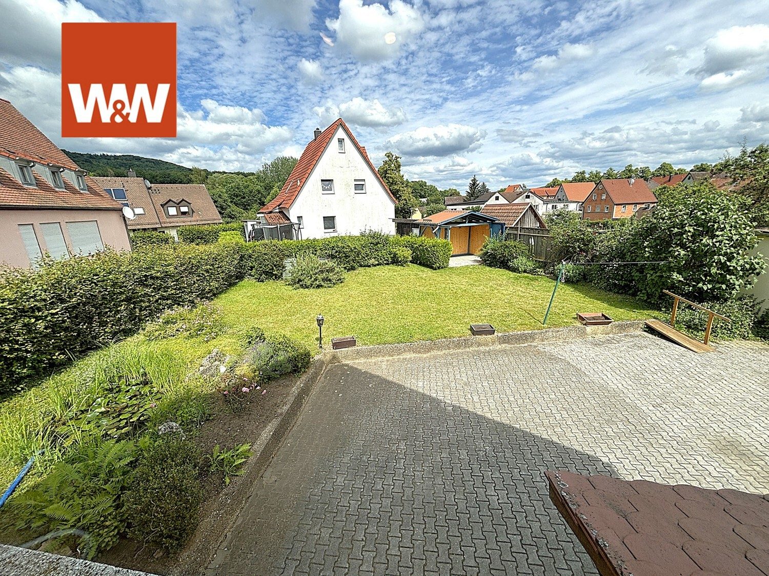 Immobilienangebot - Reichenschwand - Alle - "Viel Platz für alle"  Zweifamilienhaus mit 8,5 Zimmern und knapp 248 m², im Herzen Reichenschwands