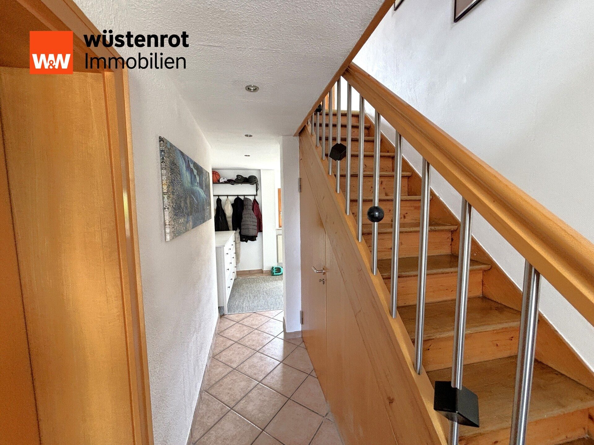 Immobilienangebot - Reichenschwand - Alle - "Viel Platz für alle"  Zweifamilienhaus mit 8,5 Zimmern und knapp 248 m², im Herzen Reichenschwands