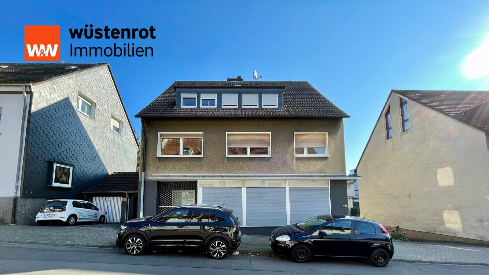 Immobilienangebot - Essen - Alle - Kapitalanleger aufgepasst! MFH mit  3 Wohnungen u. einem Ladenlokal, Garten, Garage u. Stellplatz