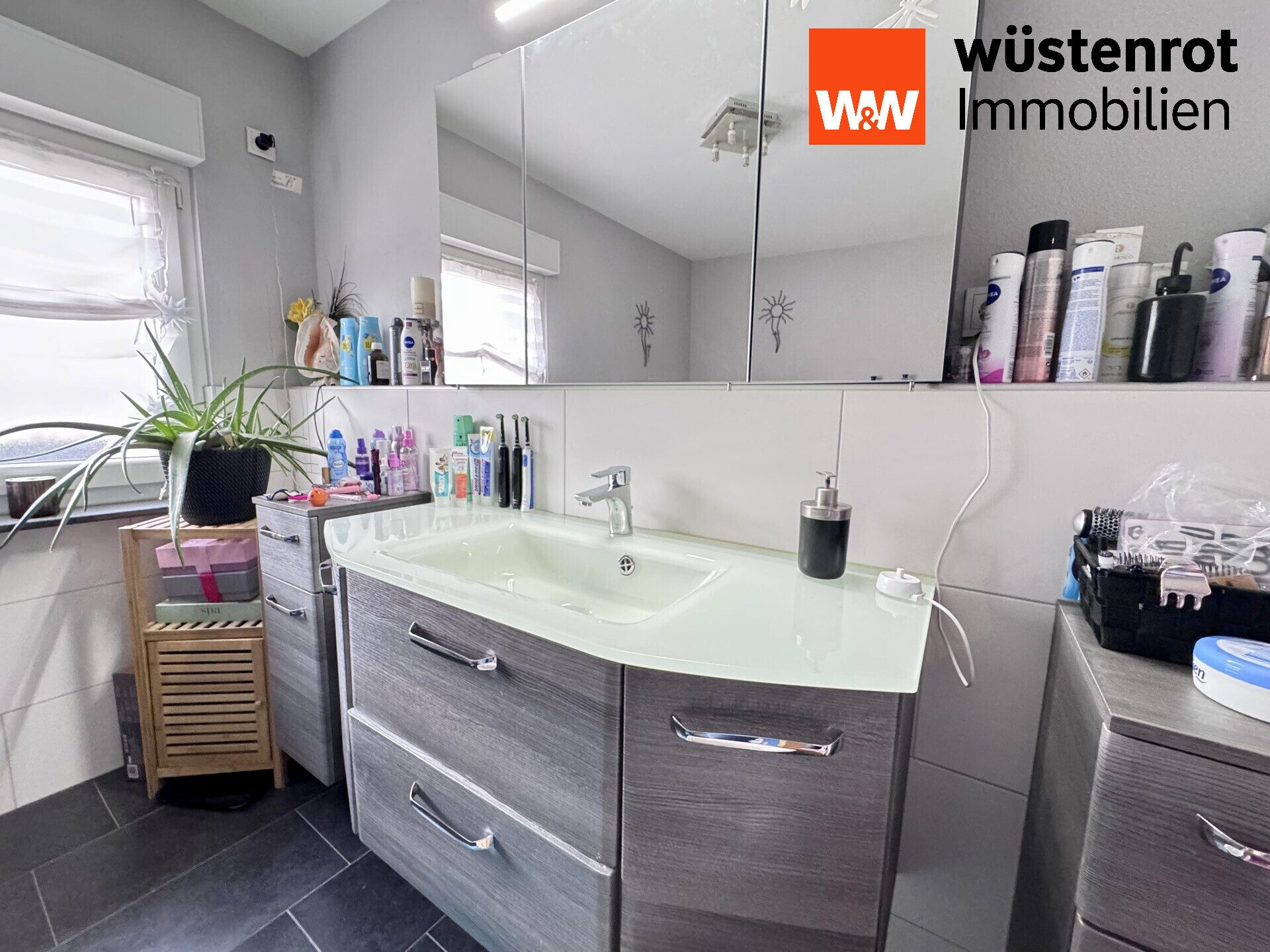 Immobilienangebot - Hamm / Herringen - Alle - Willkommen im neuen ZuHause: 2016 renoviertes und modernisiertes Einfamilienhaus in Hamm-Herringen