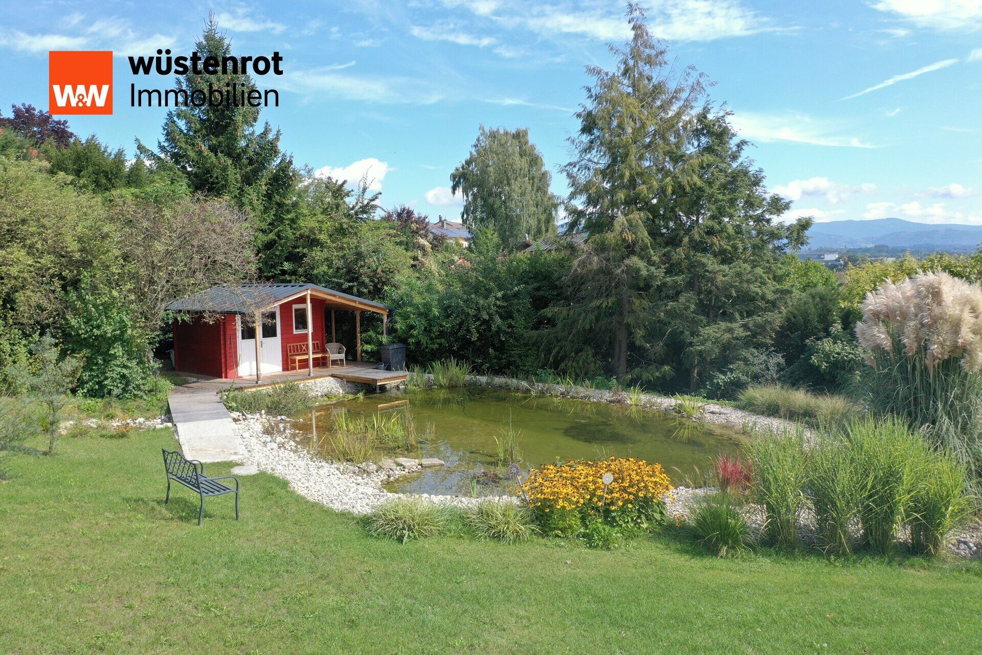 Immobilienangebot - Niederwinkling - Alle - Luxus & Natur vereint: Exklusives Anwesen mit Pool, PV-Anlage & 7.000 m2 Grundstück i Niederwinkling