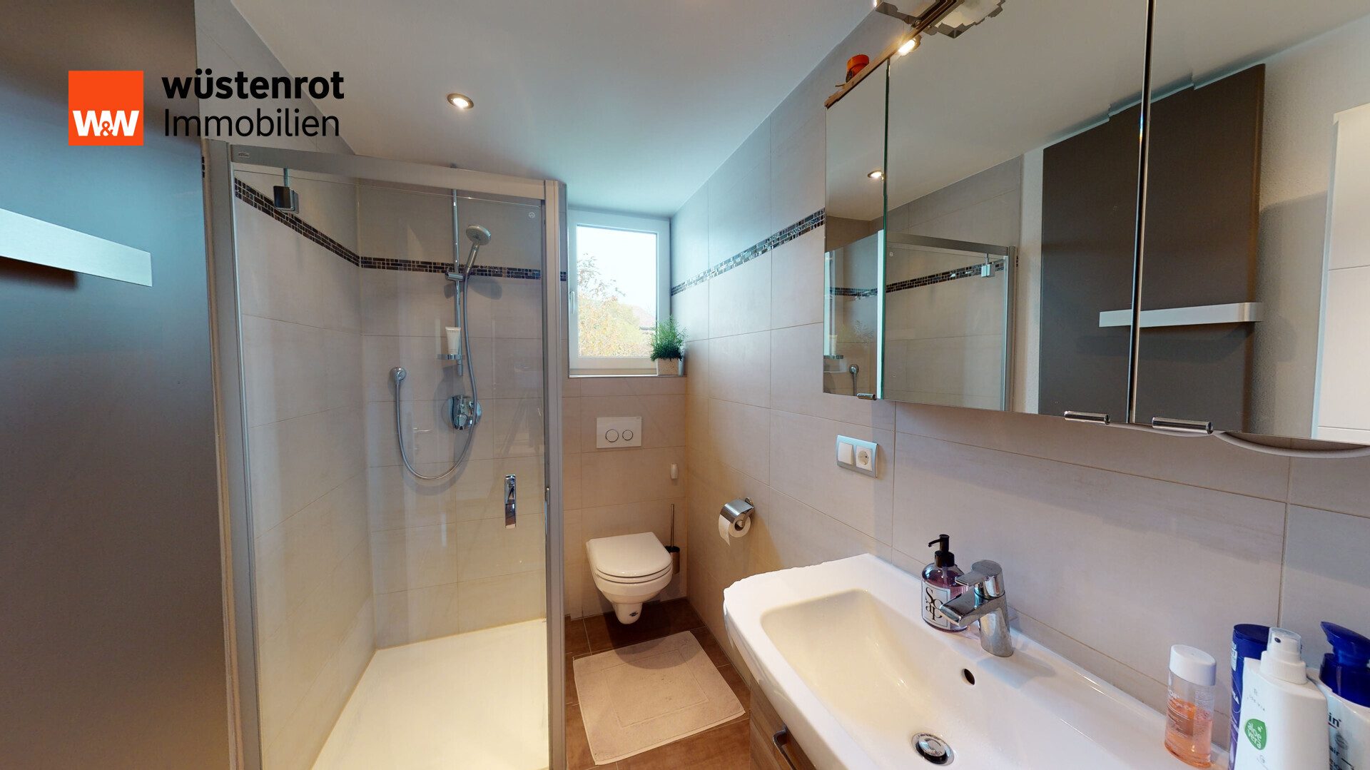 Immobilienangebot - Niederwinkling - Alle - Luxus & Natur vereint: Exklusives Anwesen mit Pool, PV-Anlage & 7.000 m2 Grundstück i Niederwinkling